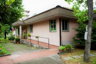 La scuola dell'infanzia "Camponelli" La scuola dell'infanzia "Camponelli"